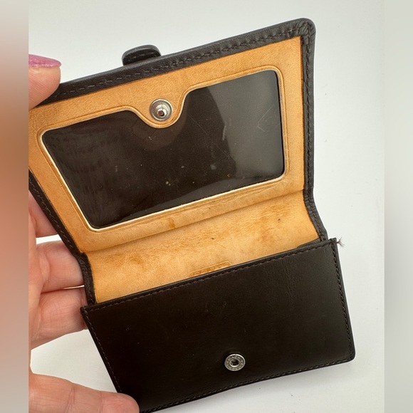 Coach Red Logo Leather Card Case and Gold Wallet - Picture 4 of 8